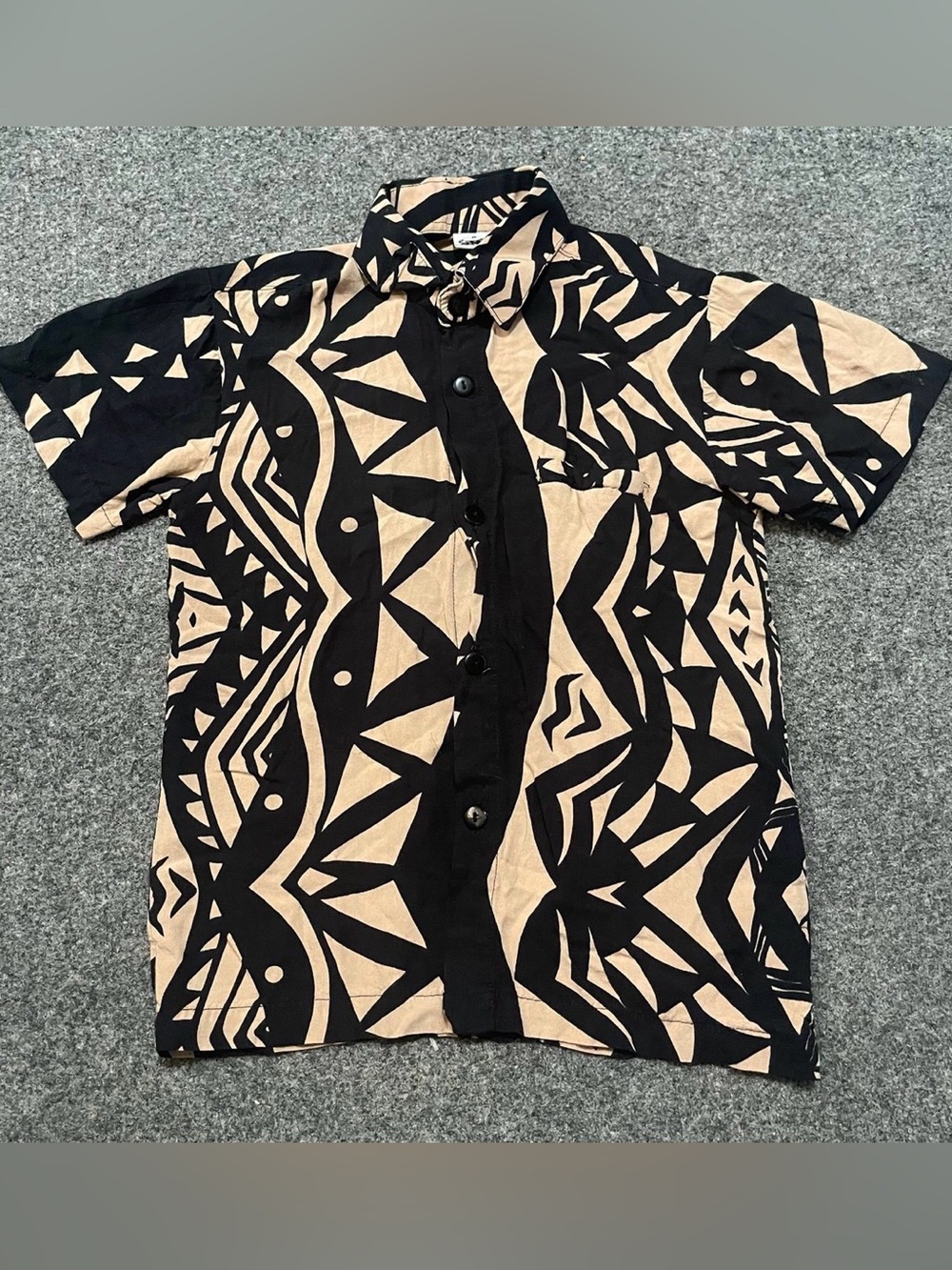 Kids Missing Polynesia button down short sleeve aloha island shirt Hawaii sz 4